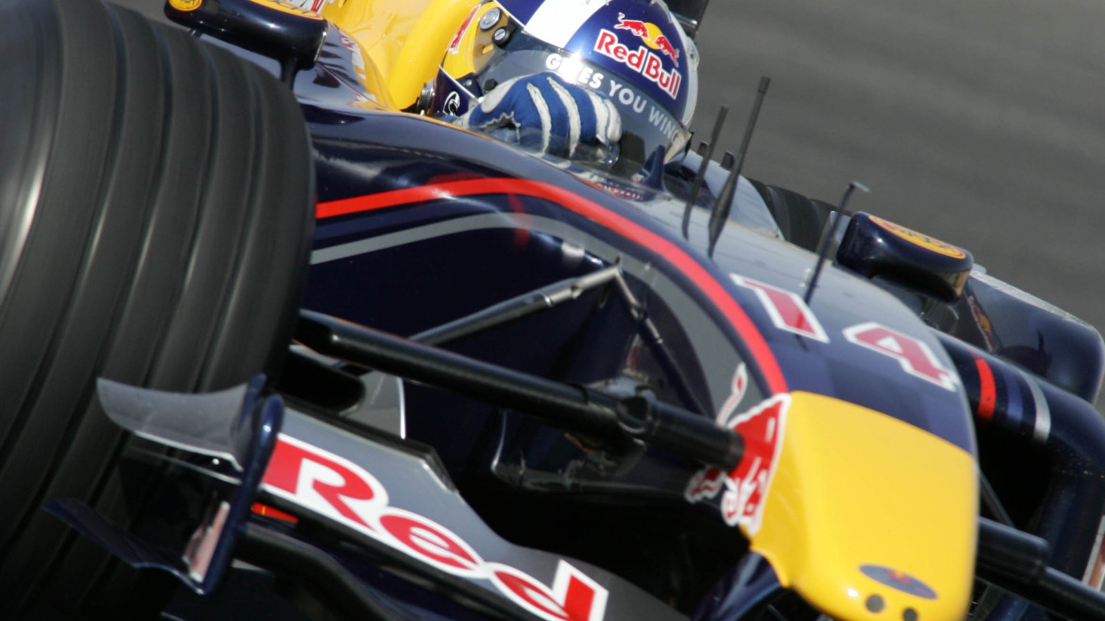 David Coulthard - Red Bull-Cosworth RB1