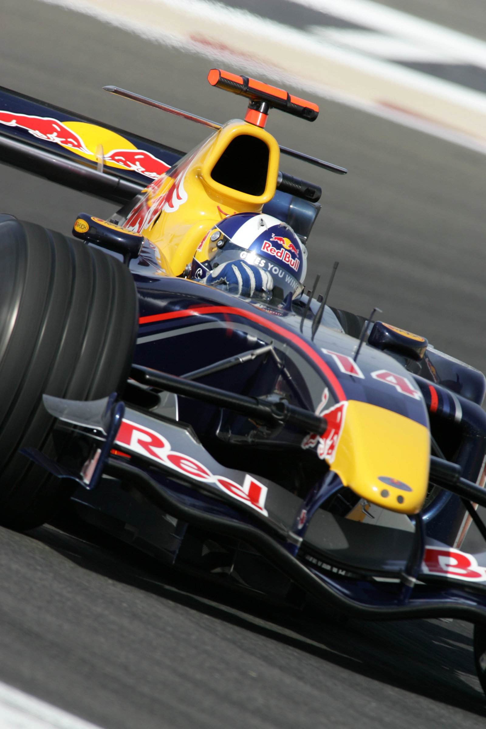 David Coulthard - Red Bull-Cosworth RB1