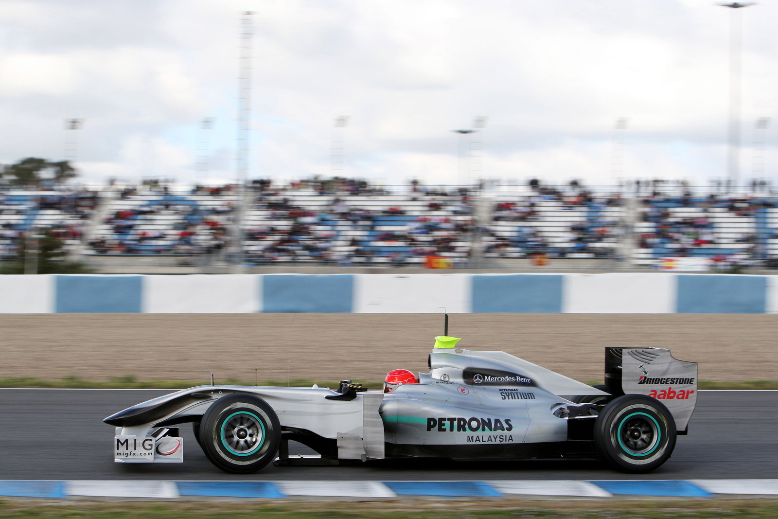 11.02.2010 Jerez, Spain, Michael Schumacher (GER), Mercedes GP, W01 - Formula 1 Testing, Jerez, Spai
