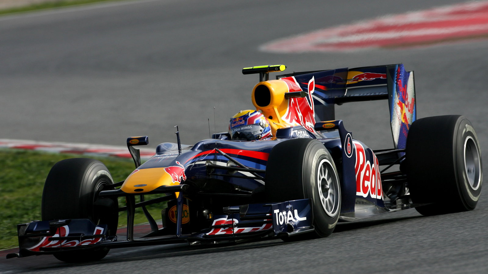 25.02.2010 Barcelona, Spain, Mark Webber (AUS), Red Bull Racing - Formula 1 Testing, Barcelona