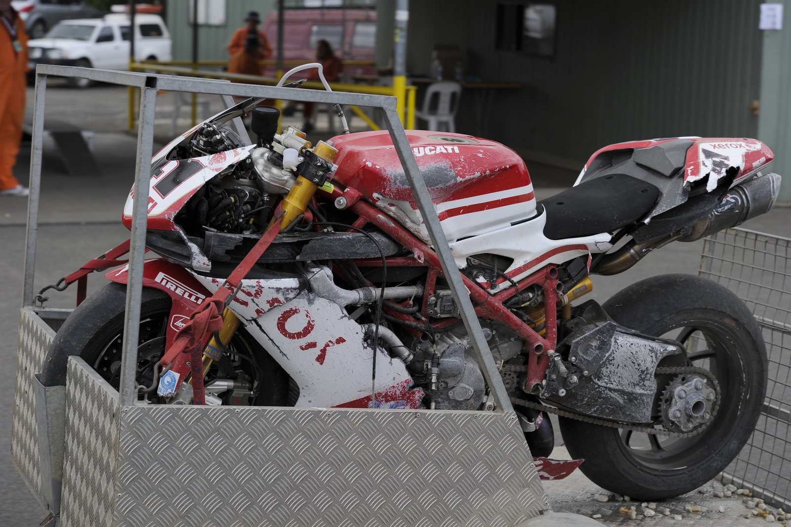 Haga, crashed bike, Australian WSBK 2010