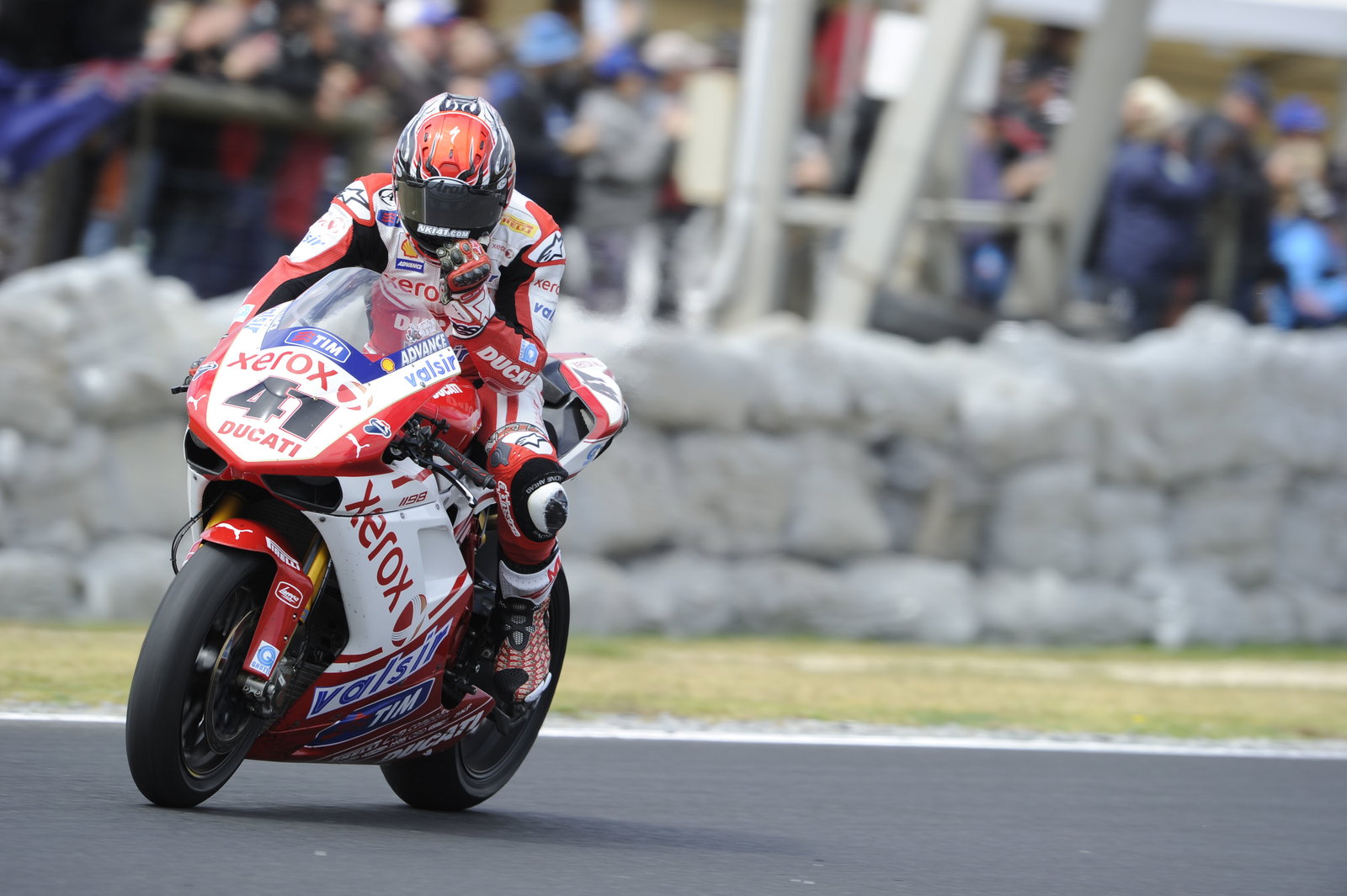Haga, Australian WSBK Race 1 2010