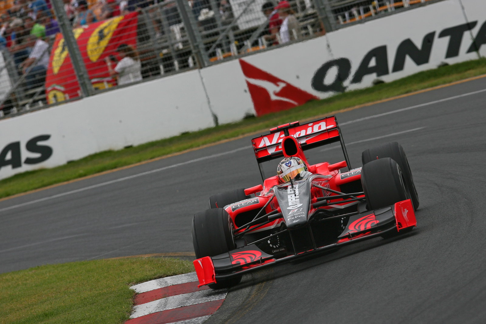 Timo Glock (D) Virgin Cosworth VR-01