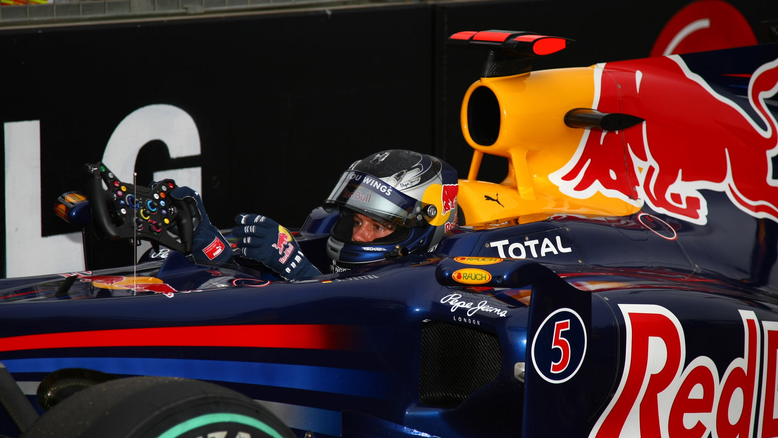 Sebastian Vettel (GER) Red Bull Racing RB 6