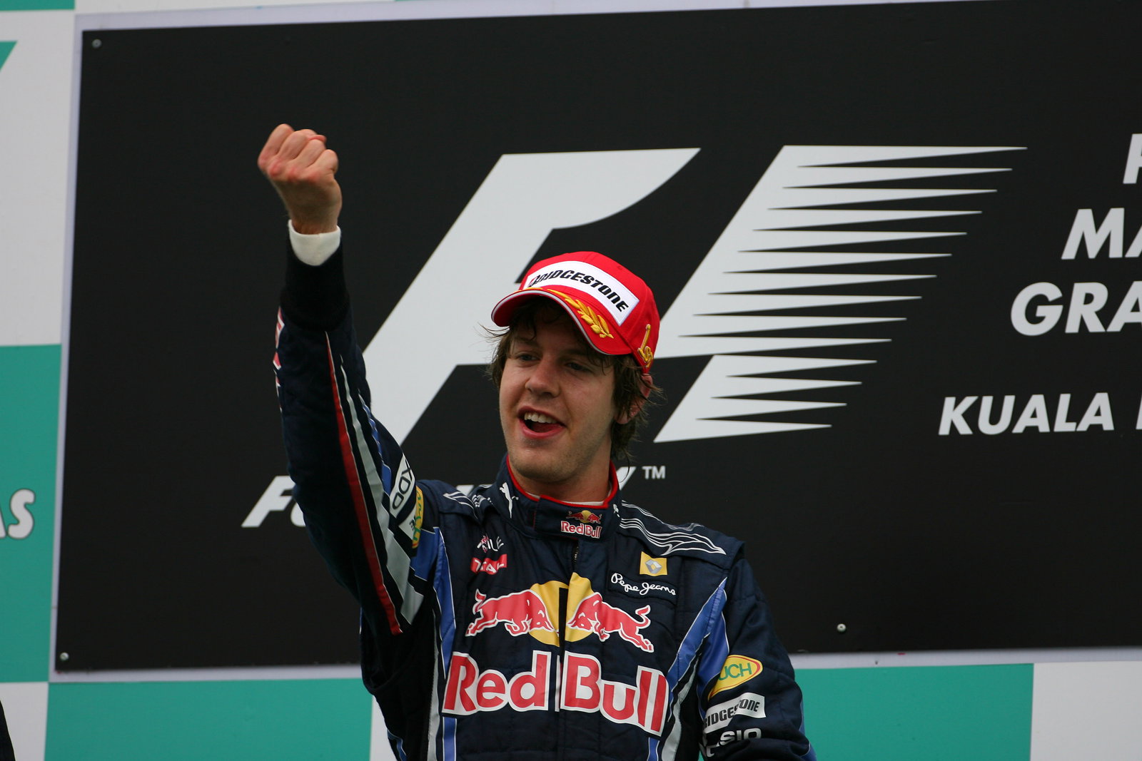 Race, Sebastian Vettel (GER), Red Bull Racing, RB6 race winner