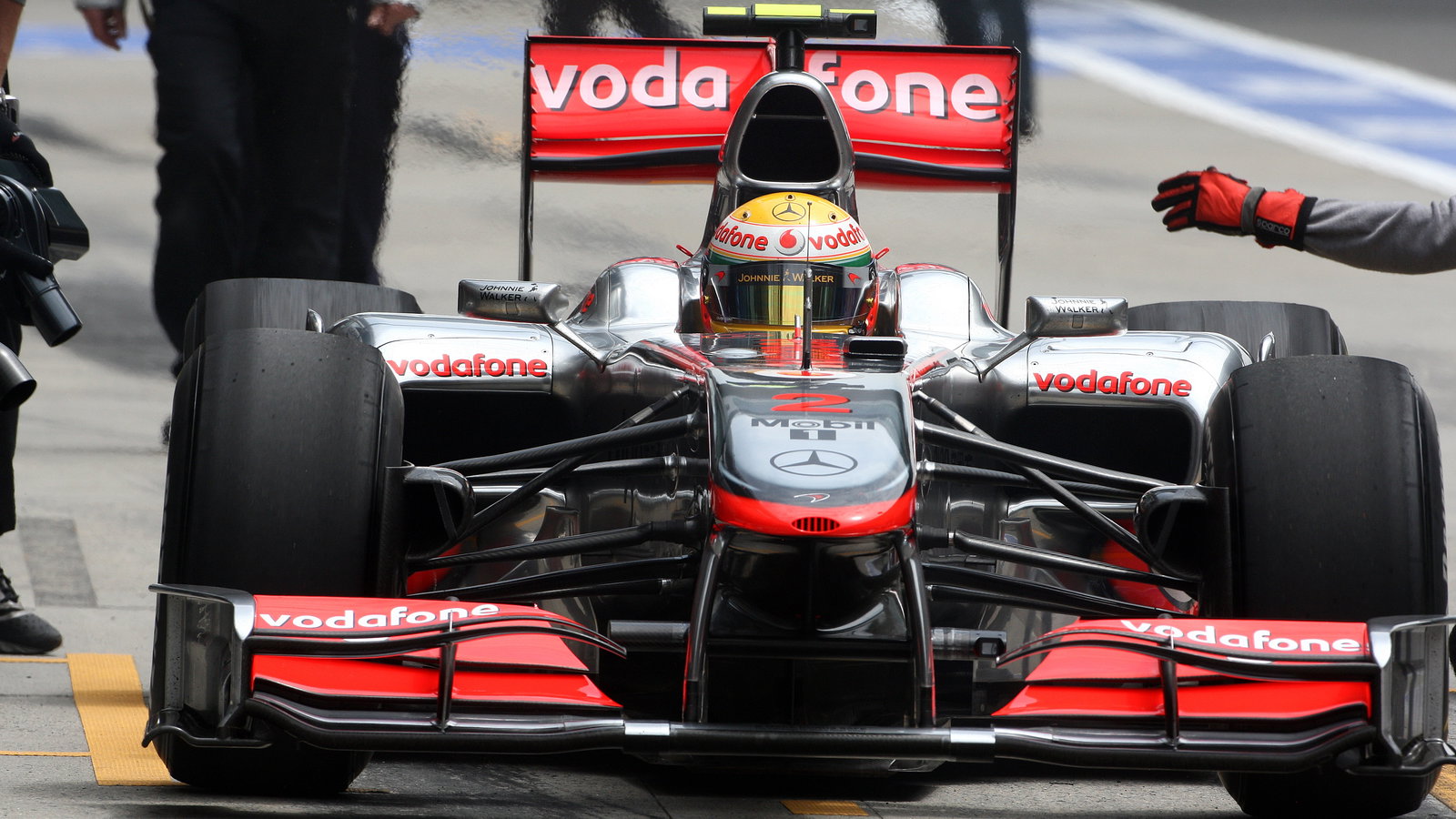Lewis Hamilton (GBR) McLaren Mercedes MP4-25