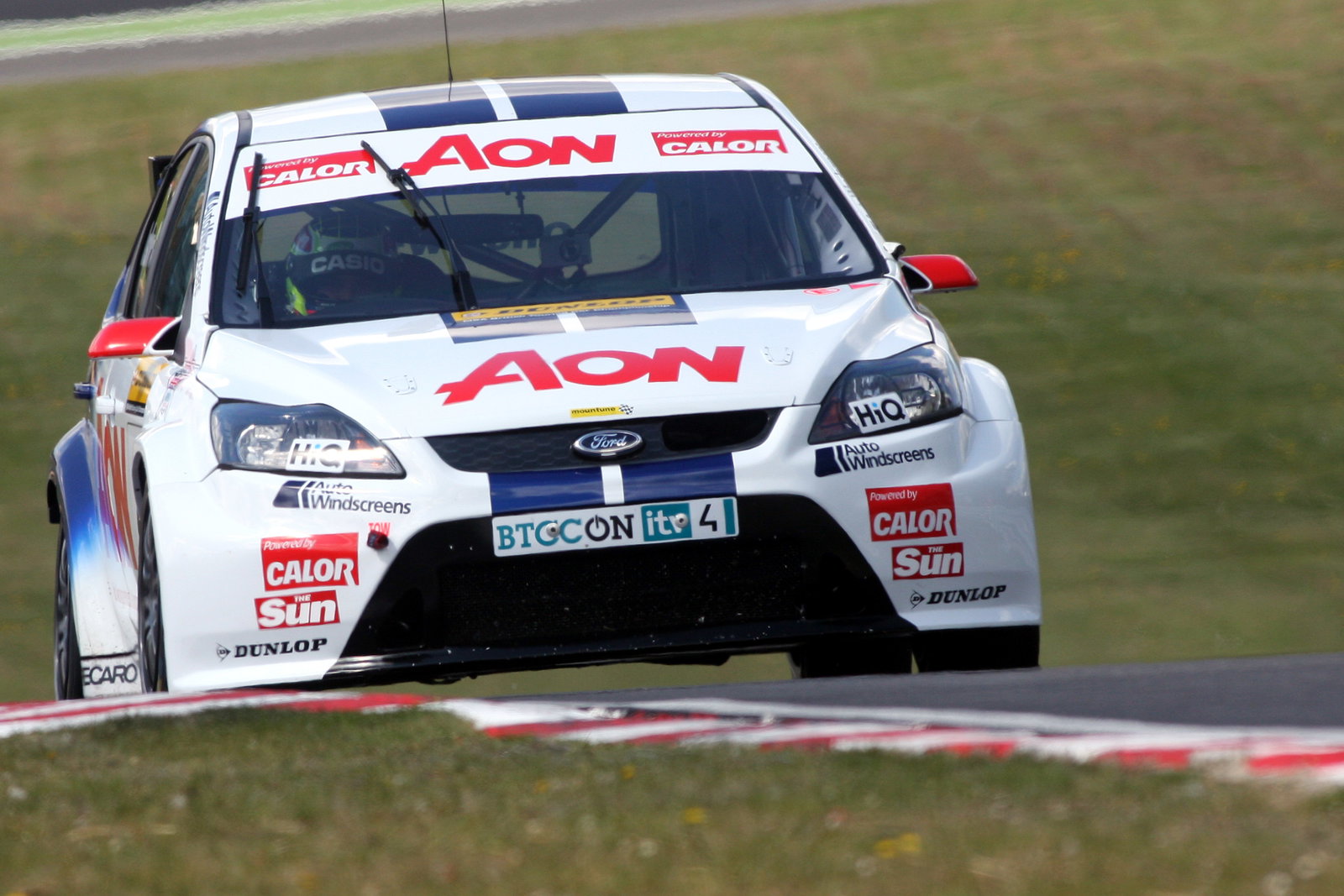 Tom Onslow Cole (GBR) Team Aon Arena Ford Focus
