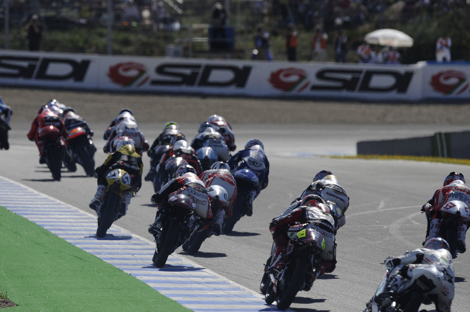 Folger, Spanish 125GP Race 2010