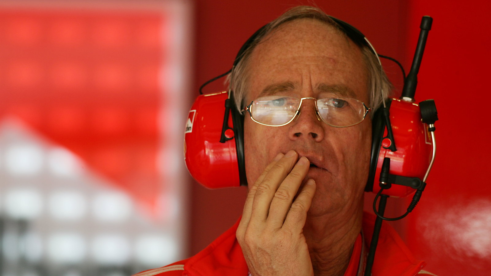 Rory Byrne (RSA) Ferrari Chief Designer San Marino Grand Prix, Formula One, Saturday , 21/04/05, Imo