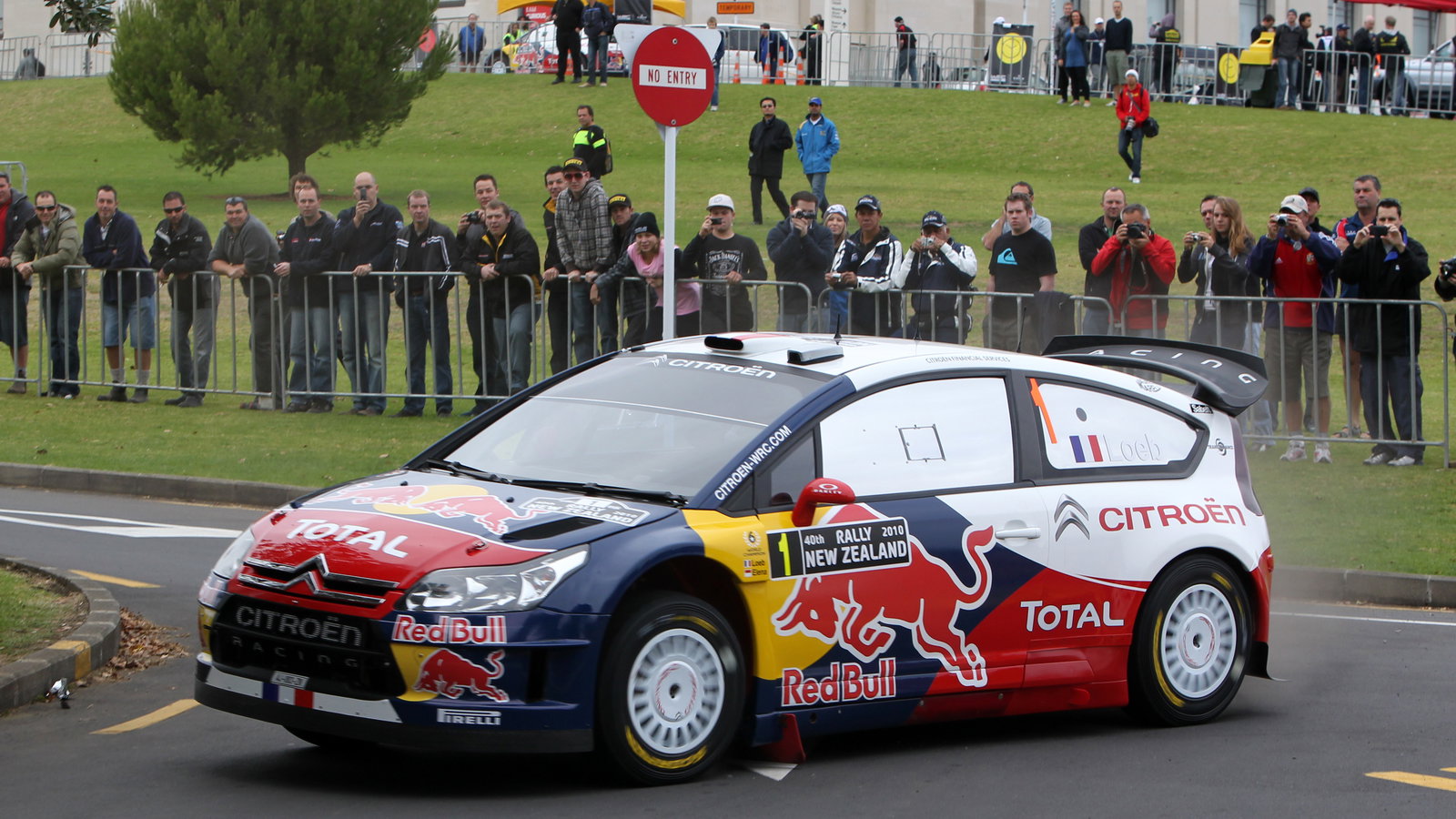 Sebastian Loeb (F) Daniel Elena (MC) Citroen C4 WRC