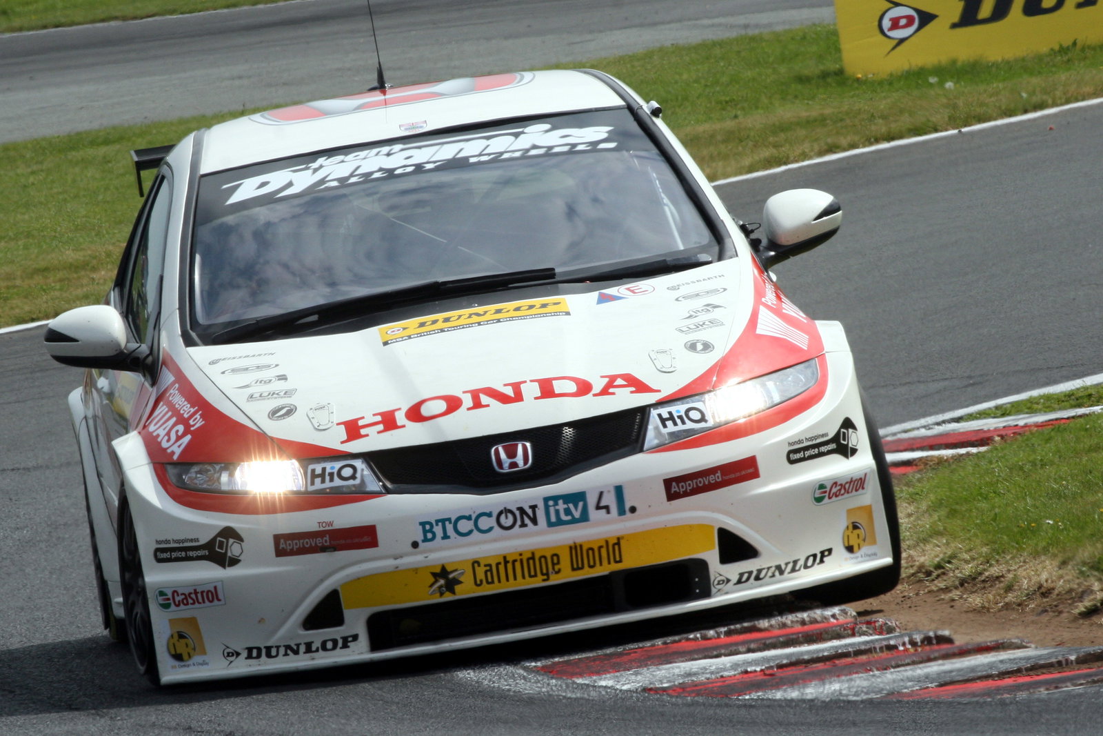 Matt Neal (GBR) - Honda Racing, Honda Civic