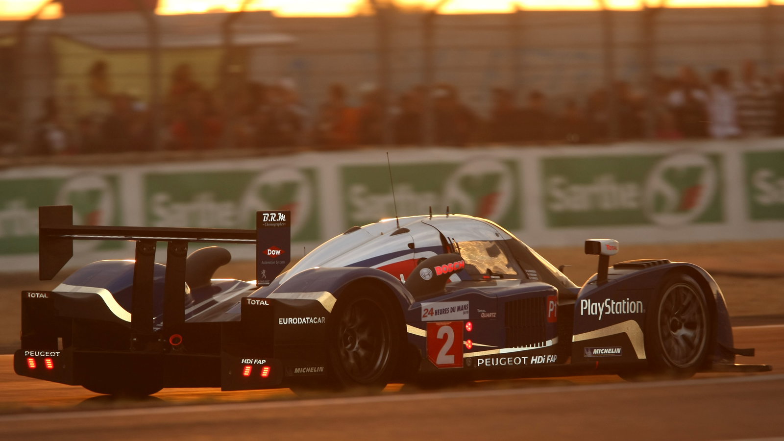 TEAM PEUGEOT TOTAL PEUGEOT 908; Nicolas MINASSIAN (FRA) Stéphane SARRAZIN (FRA) Franck MONTAGNY (FRA