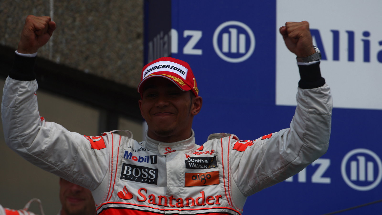 Race, Lewis Hamilton (GBR), McLaren Mercedes, MP4-25 race winner