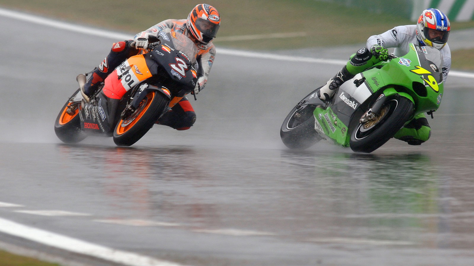 Jacque leads Biaggi, Chinese MotoGP Race 2005