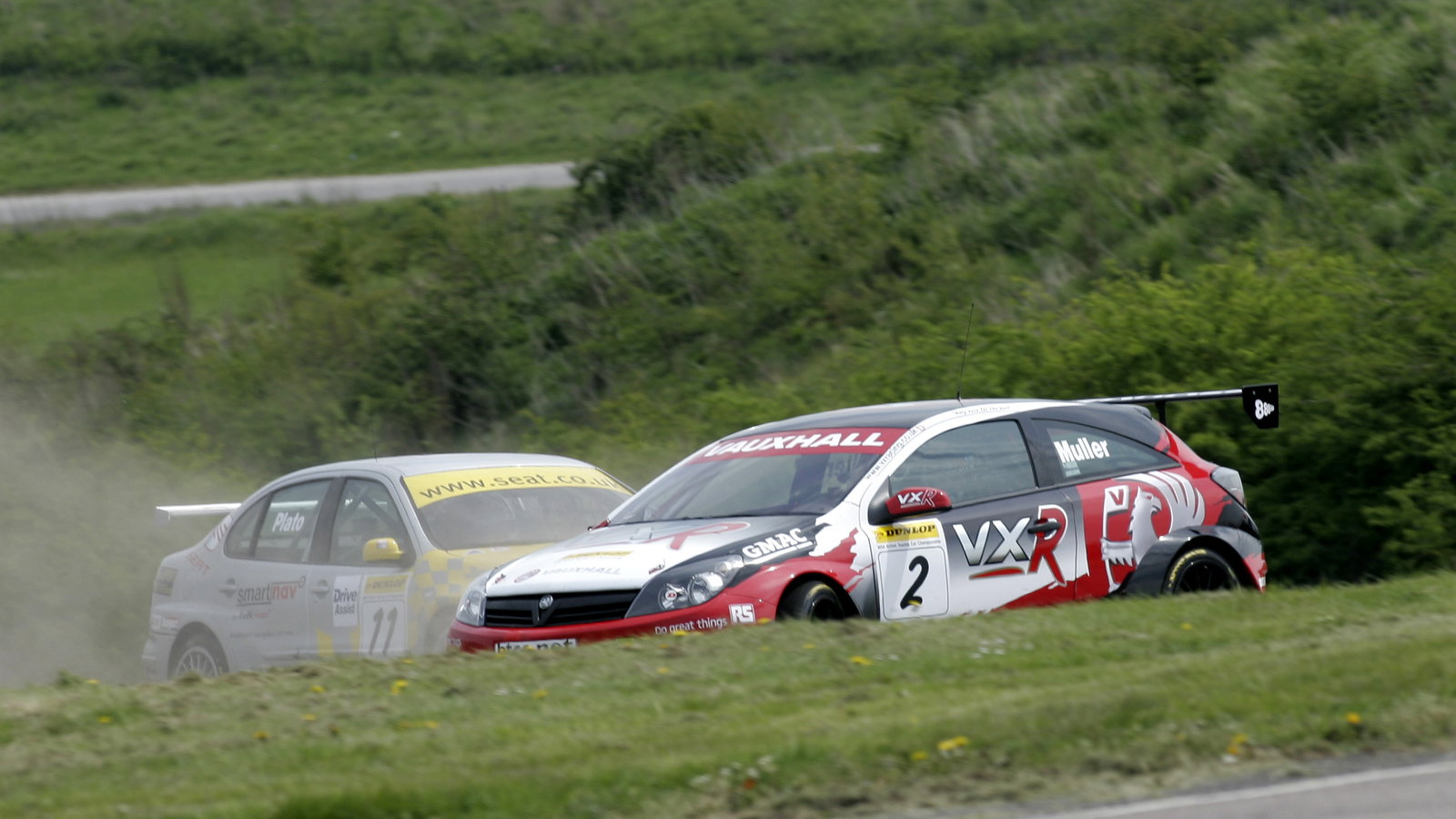 Yvan Muller and Jason Plato back to old tricks...