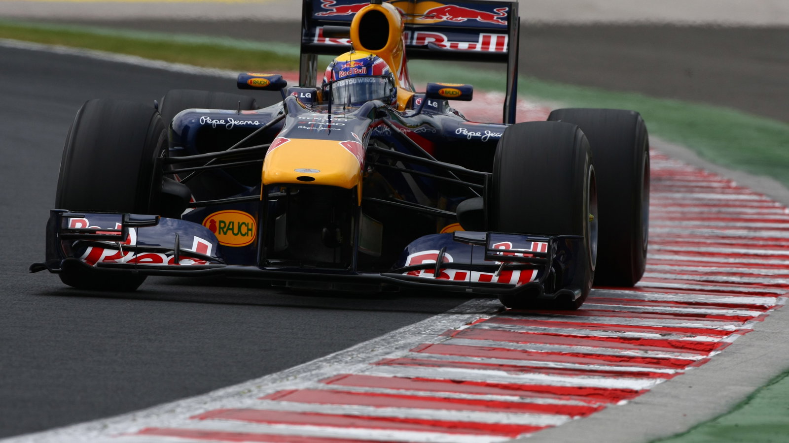 Mark Webber (AUS), Red Bull Racing, RB6