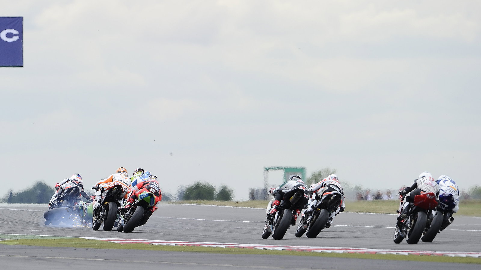 Tamburini, Lascorz, Laverty, start of crash, British WSS Race 2010