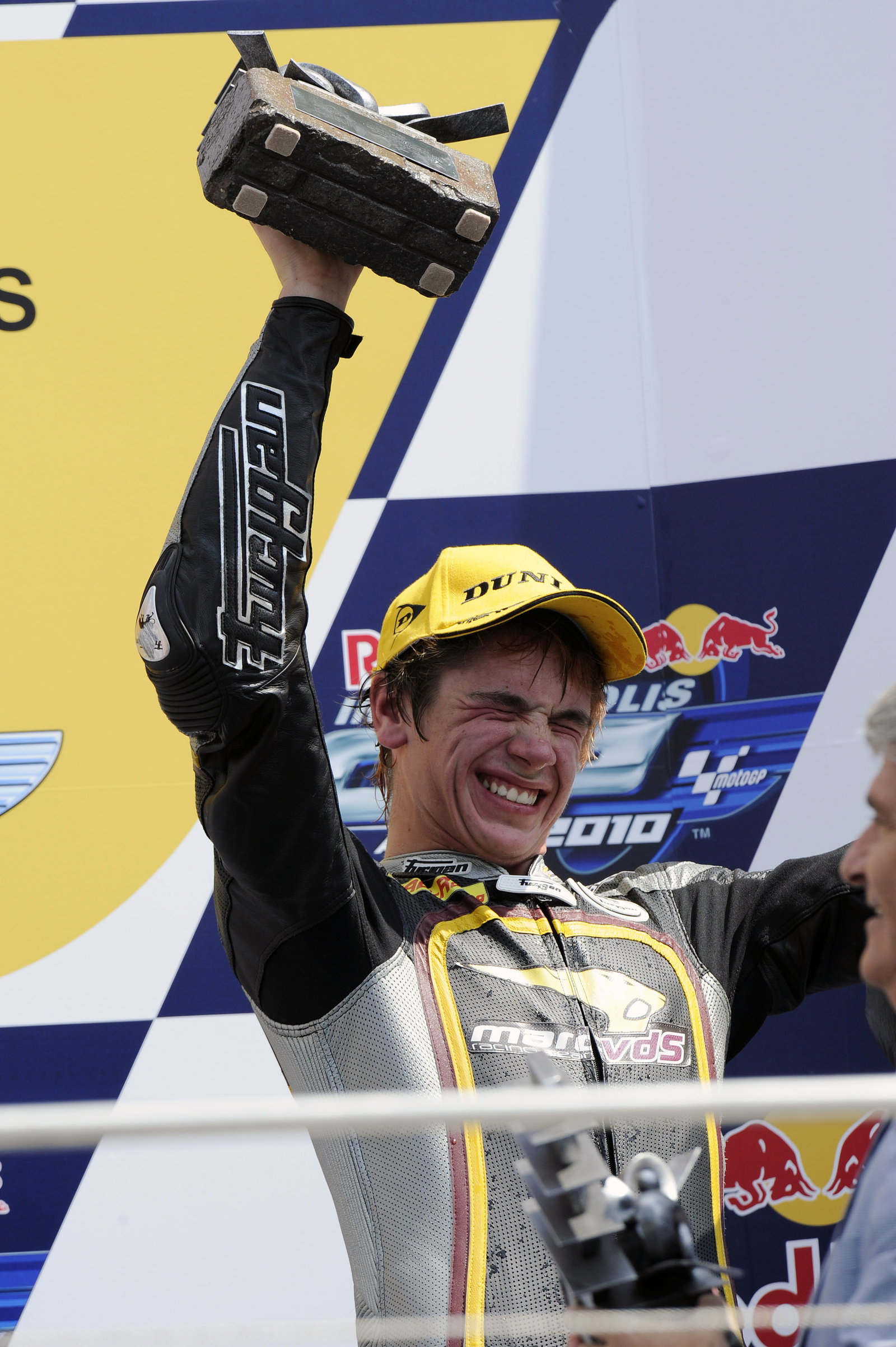 Moto2: de Angelis back on track