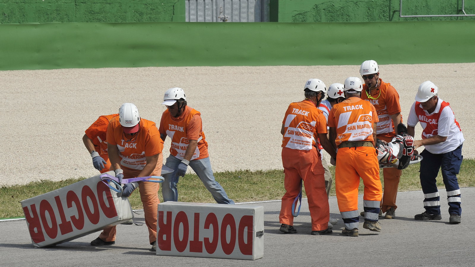 Tomizawa crash, San Marino Moto2 Race 2010