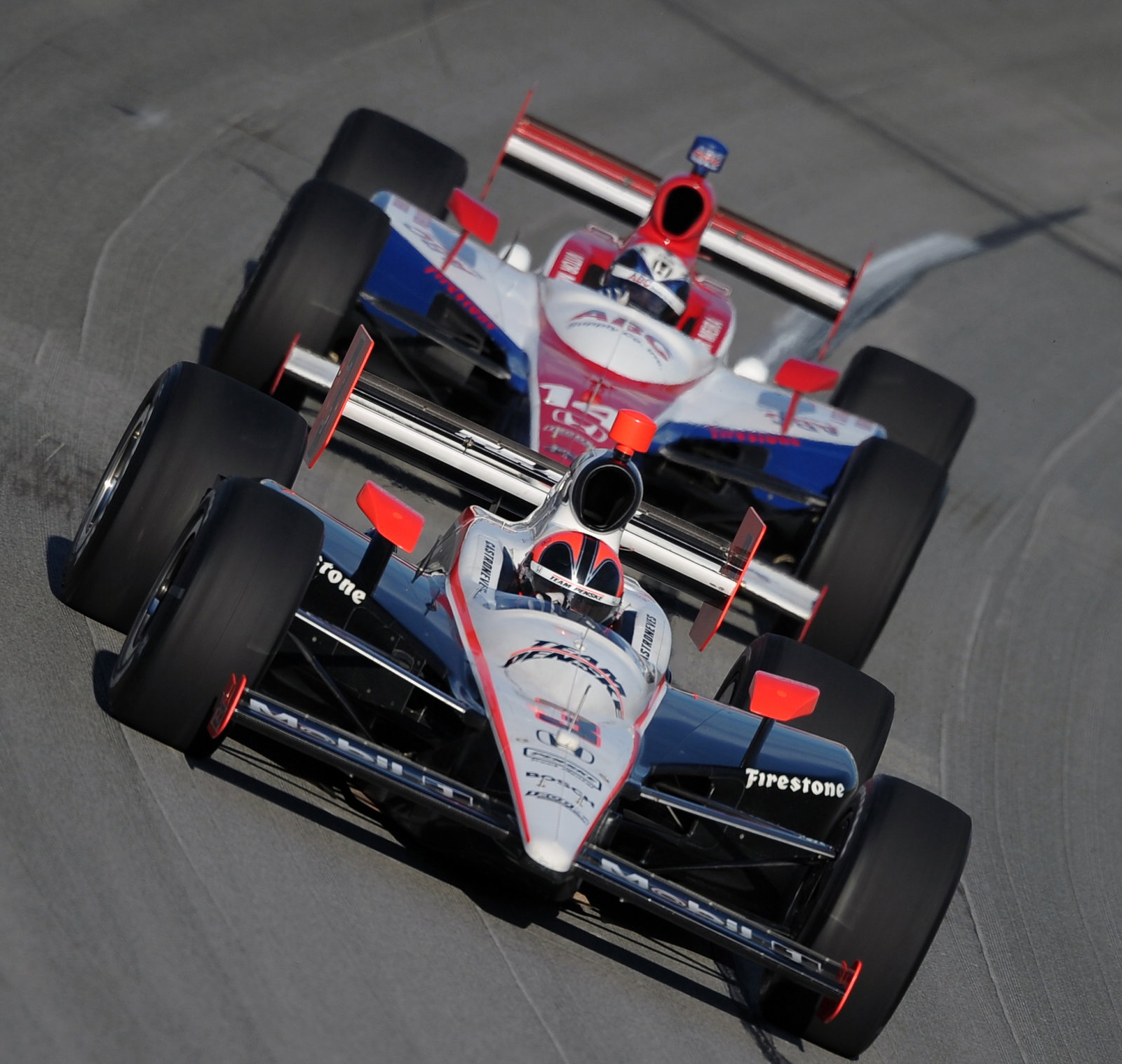 3-4 September, 2010, Sparta, Kentucky USA #3 Team Penske's Helio Castroneves followed by Vitor Meri