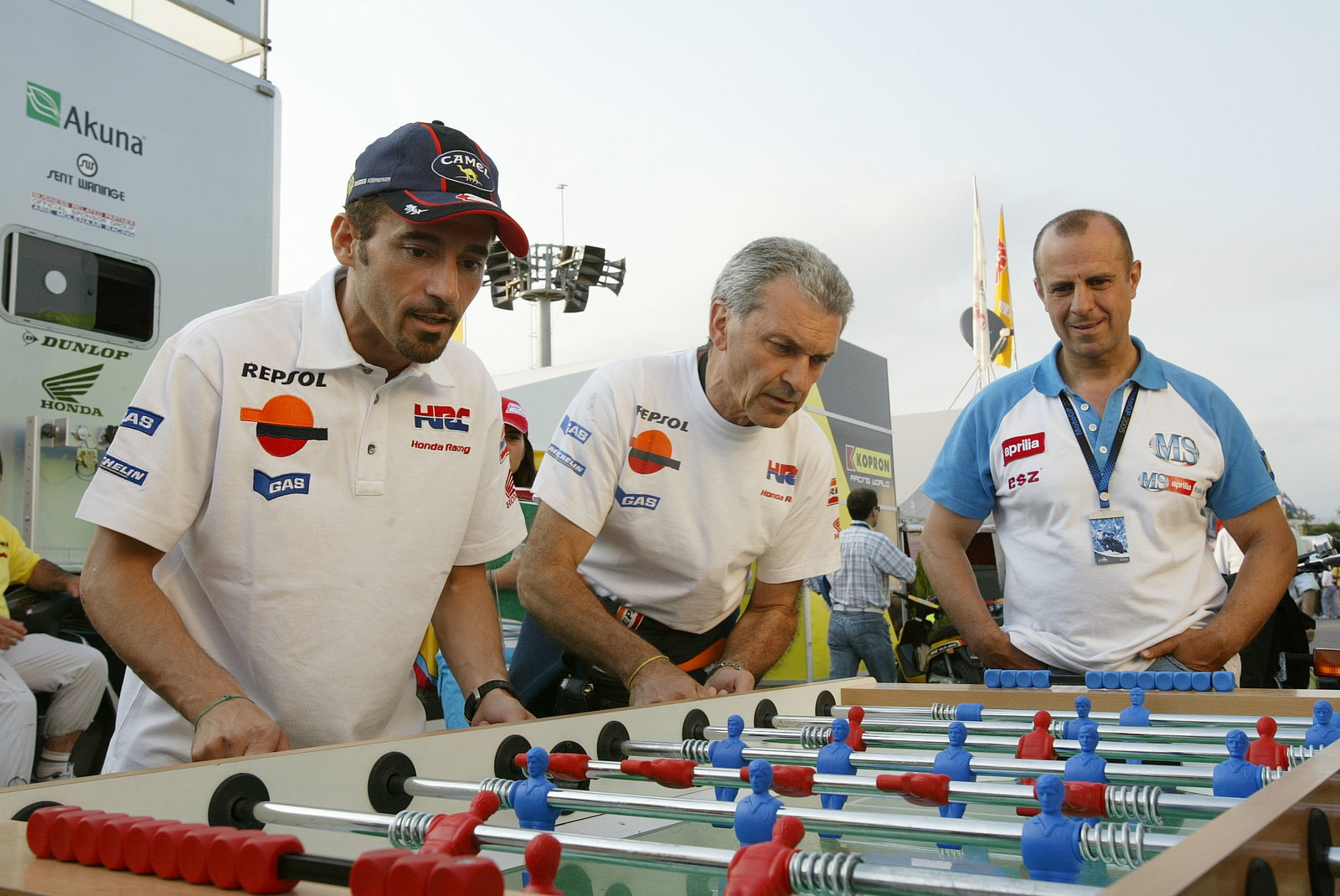 Biaggi playing table foosball, Catalunya MotoGP 2005