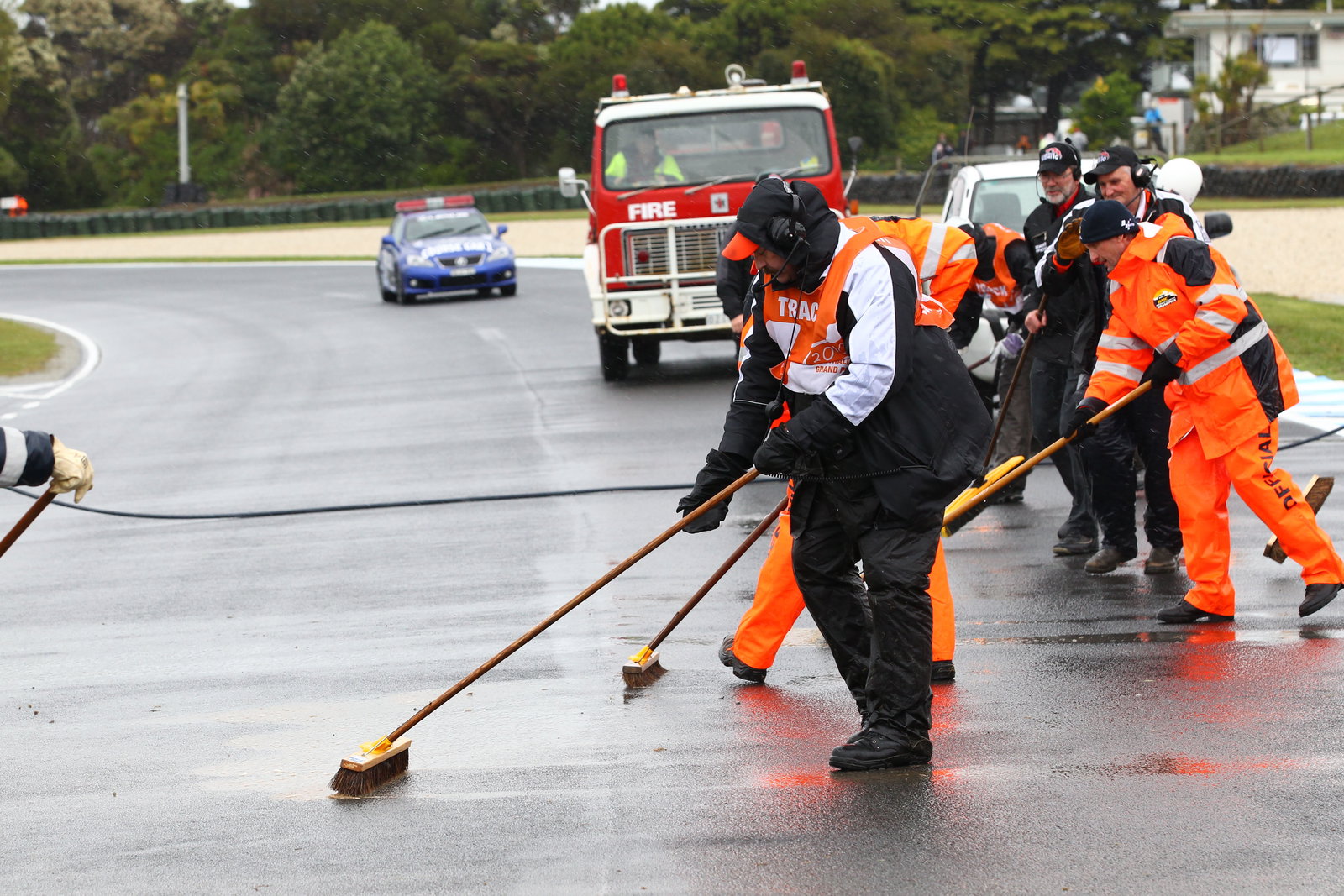 Flooded track cleaning, Australian MotoGP 2010