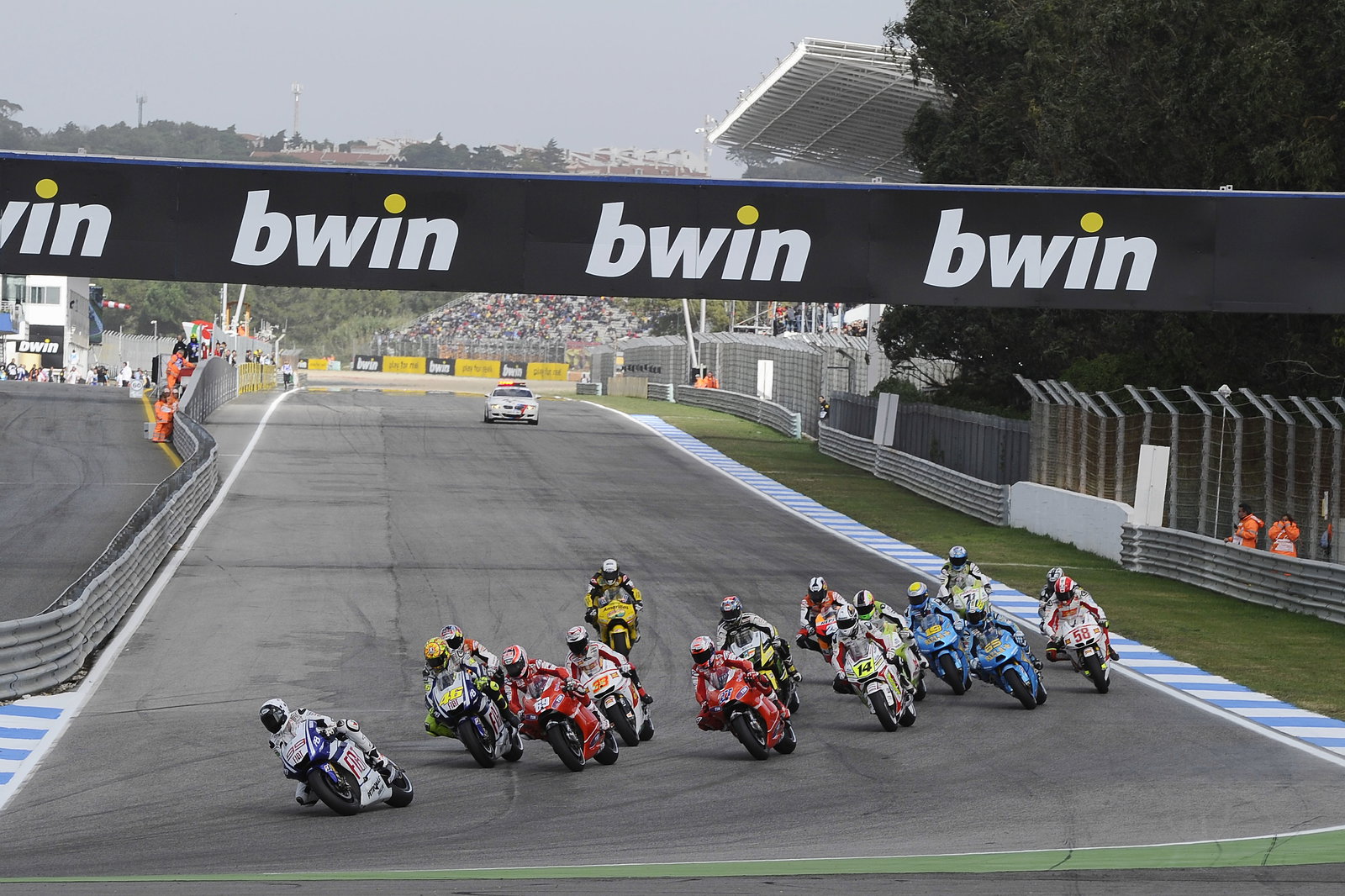 Lorenzo, Race Start, Portuguese MotoGP Race 2010