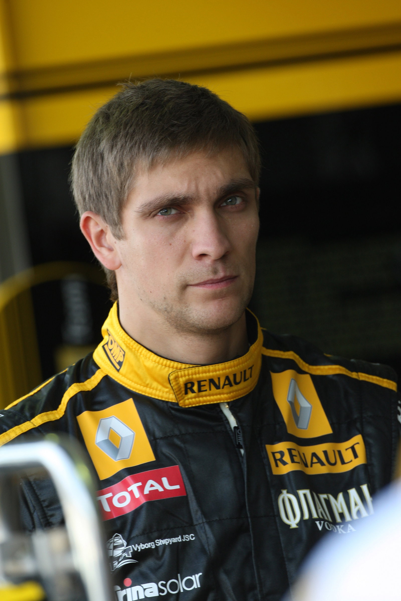 Friday Practice 1, Vitaly Petrov (RUS), Renault F1 Team, R30