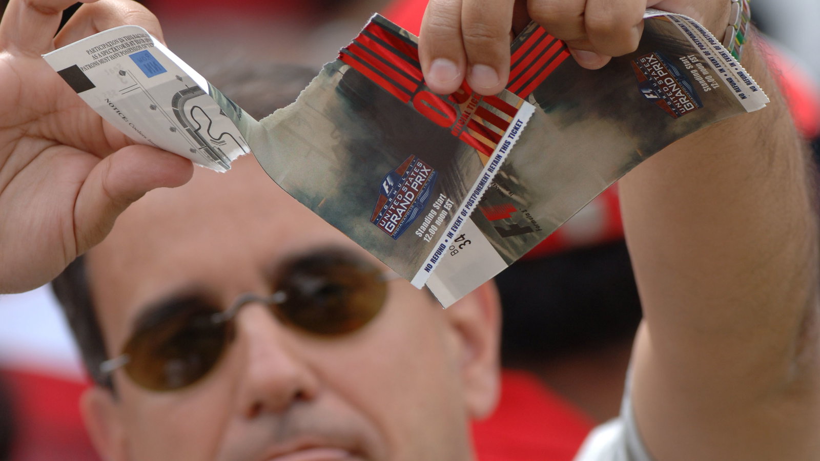 F1 fans show their anger after the Michelin teams withdrew from the United States Grand Prix