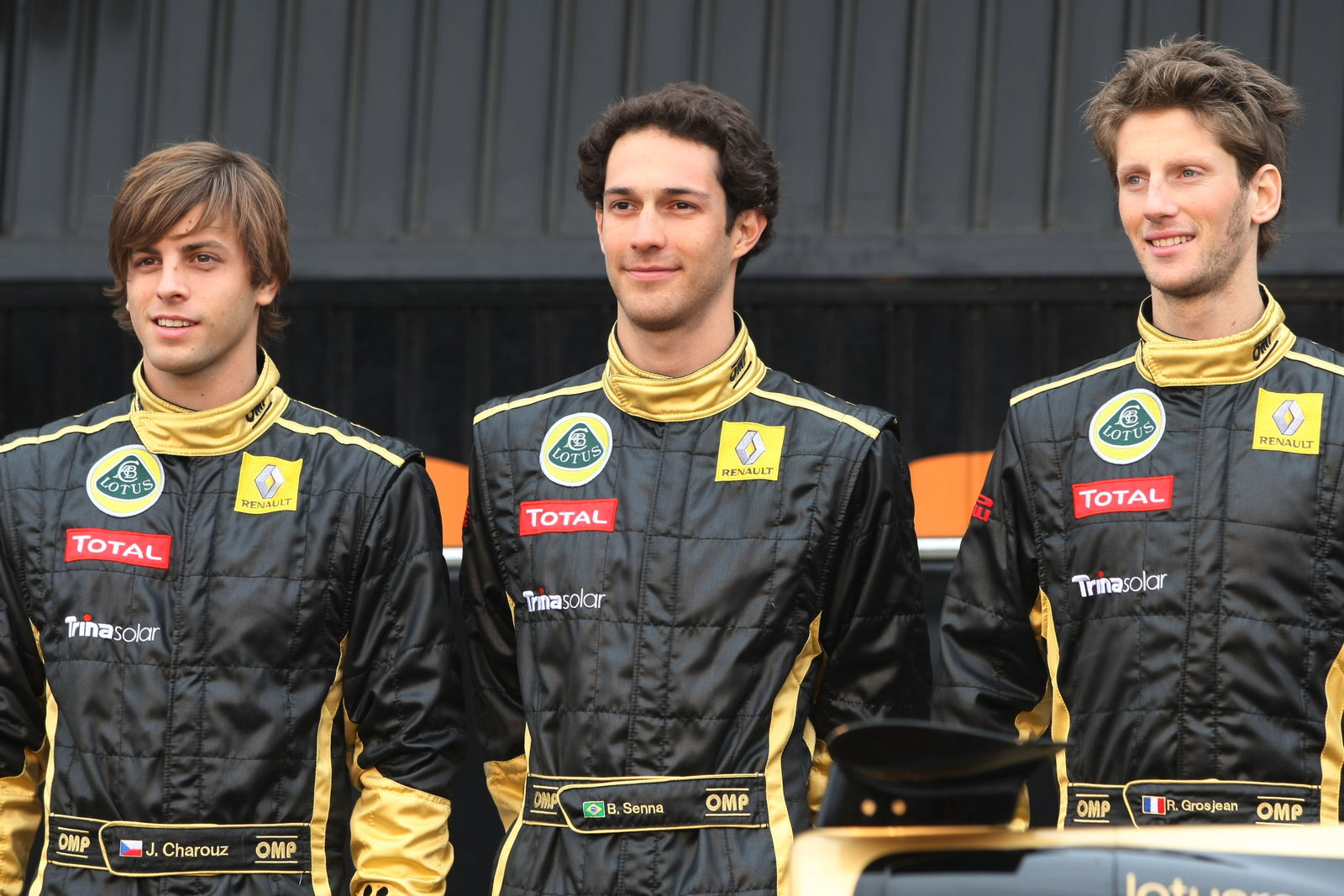 31.01.2011 Valencia, Spain, Jan Charouz (CZE), test driver, Lotus Renault GP, Bruno Senna (BRA), te
