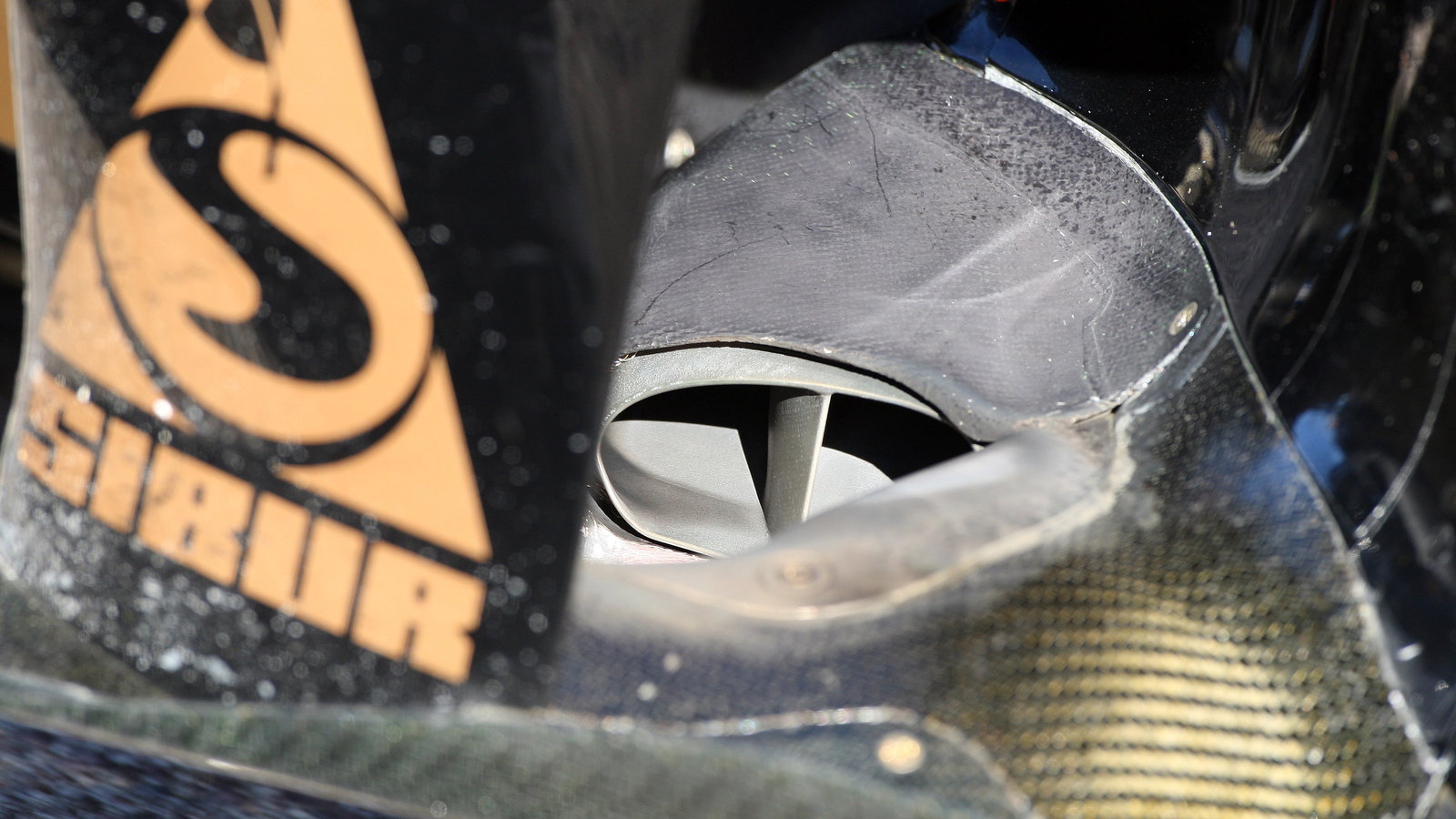 Lotus Renault GP, R31, exhaust
