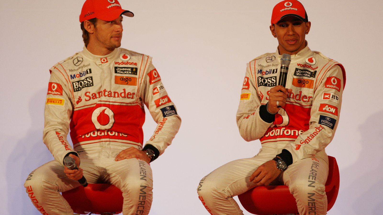 Jenson Button (GBR), McLaren Mercedes, Lewis Hamilton (GBR), McLaren Mercedes - Vodafone McLaren Me