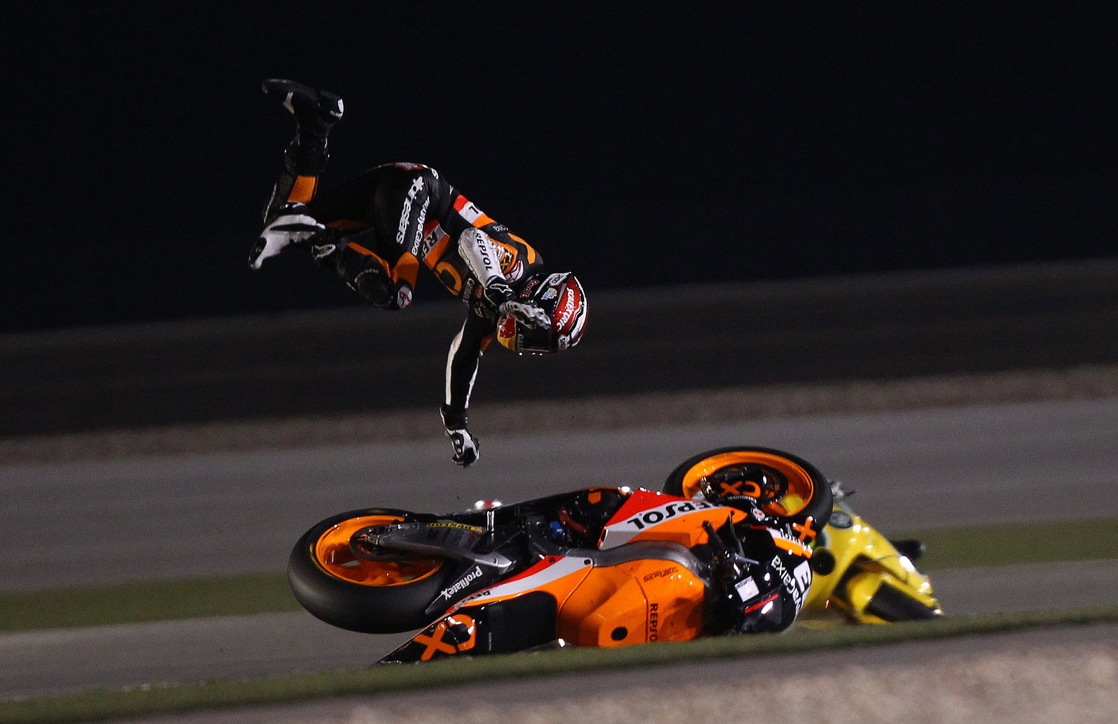 Marquez crash, Moto2, Qatar MotoGP 2011