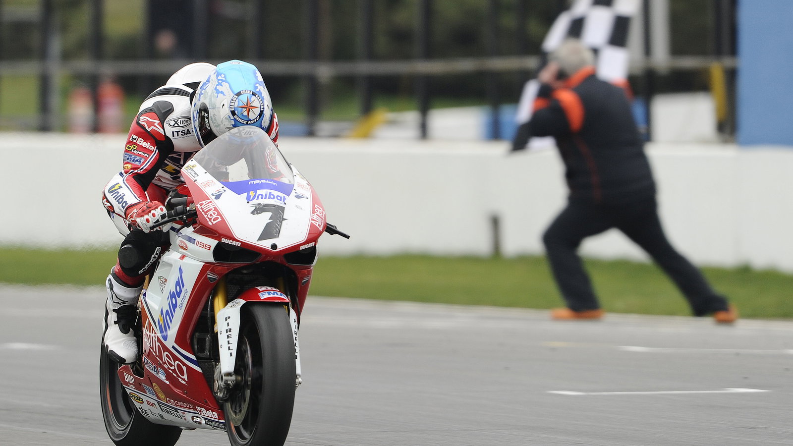 Checa, wins, Donington WSBK Race 2 2011