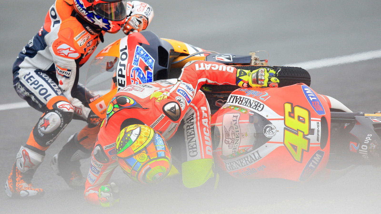 Stoner and Rossi crash, Spanish MotoGP 2011