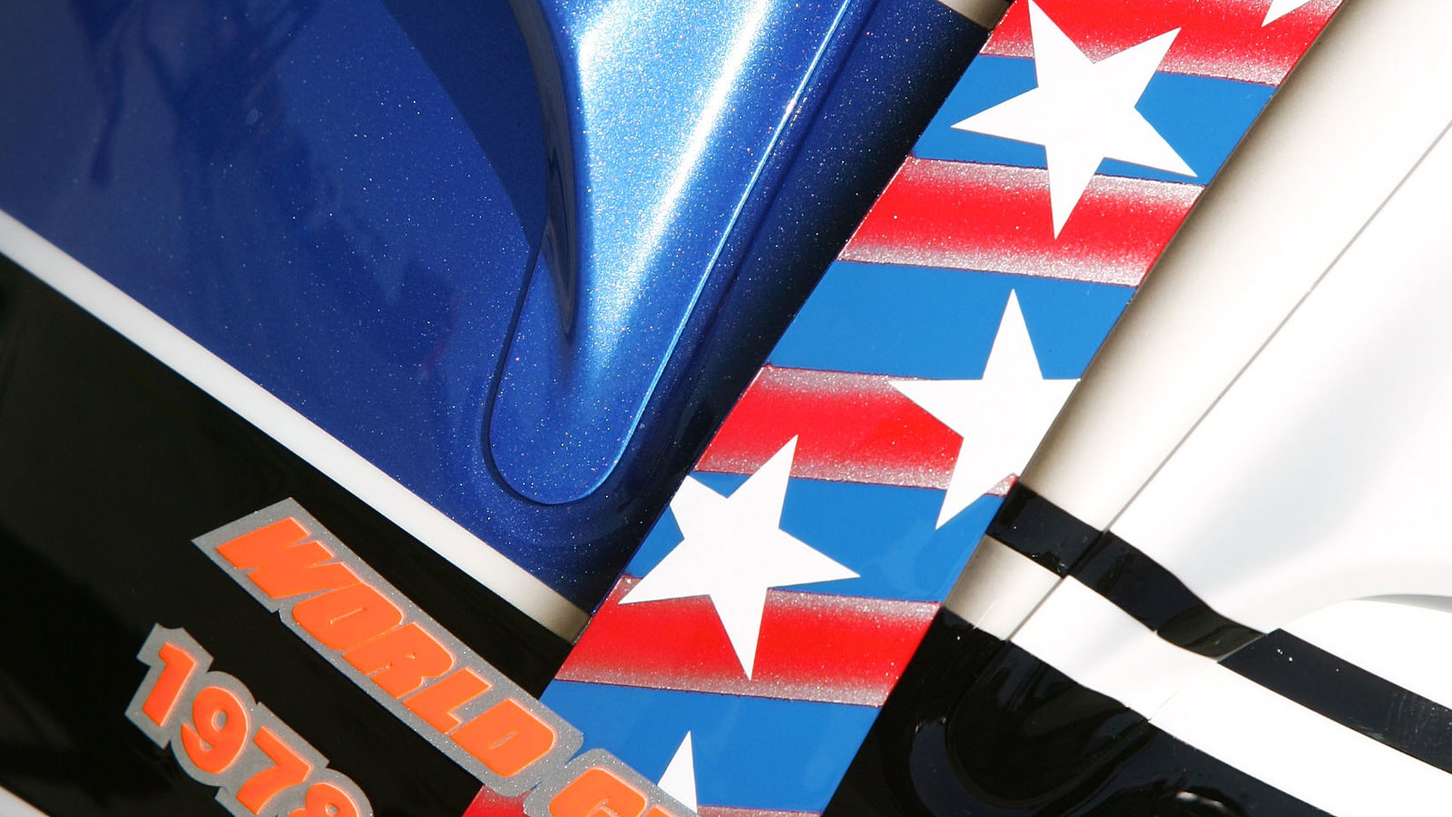 Kenny Roberts tribute helmet, US MotoGP 2005