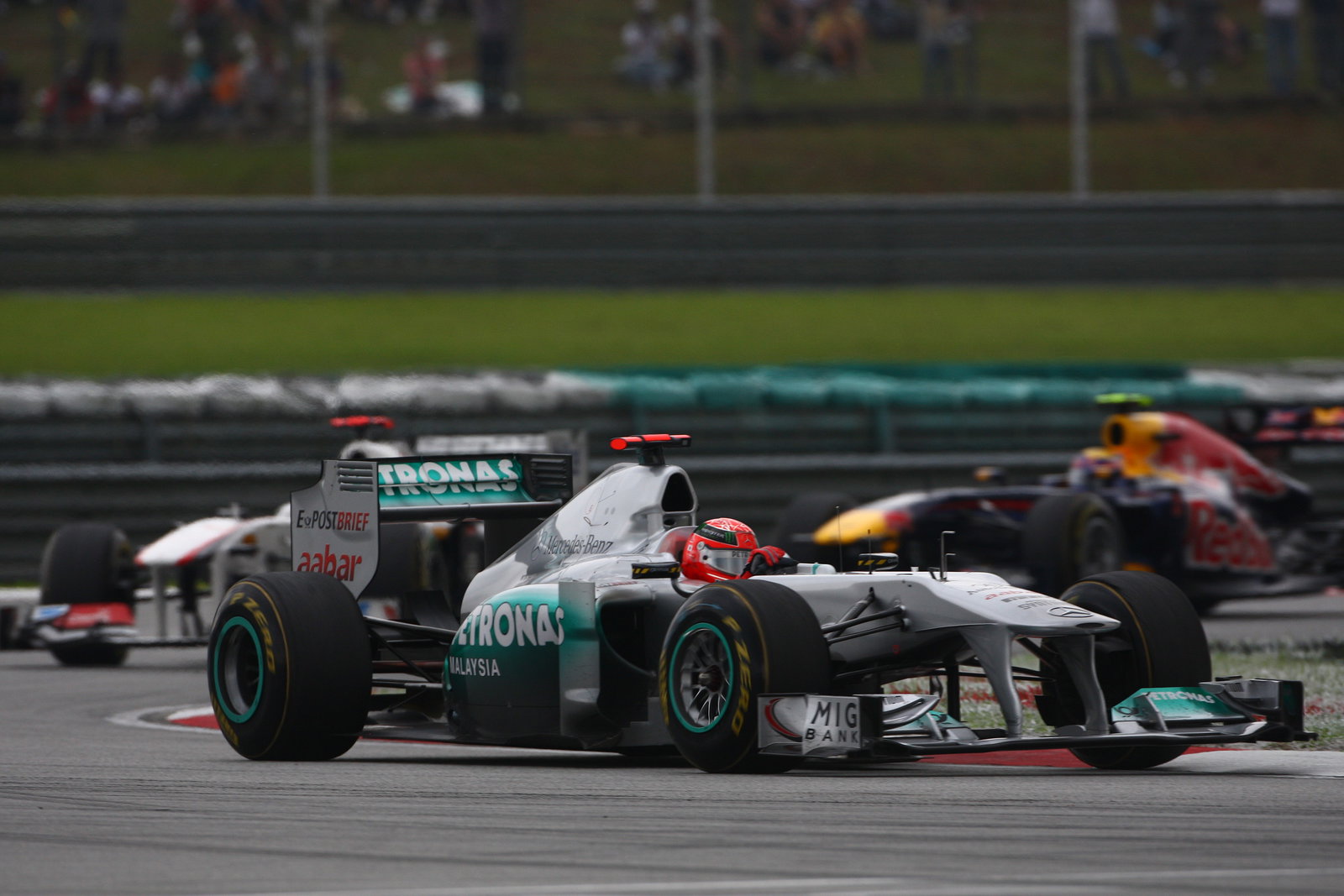10.04.2011- Race, Michael Schumacher (GER), Mercedes GP Petronas F1 Team, MGP W02
