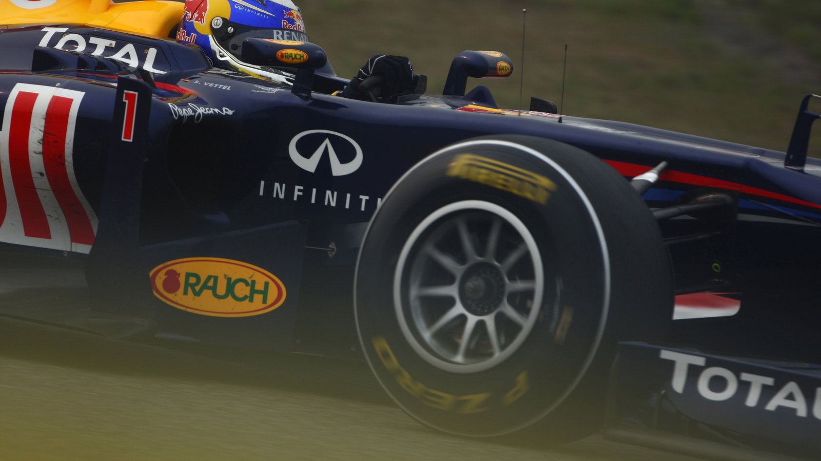 15.04.2011- Friday Practice 2, Sebastian Vettel (GER), Red Bull Racing, RB7