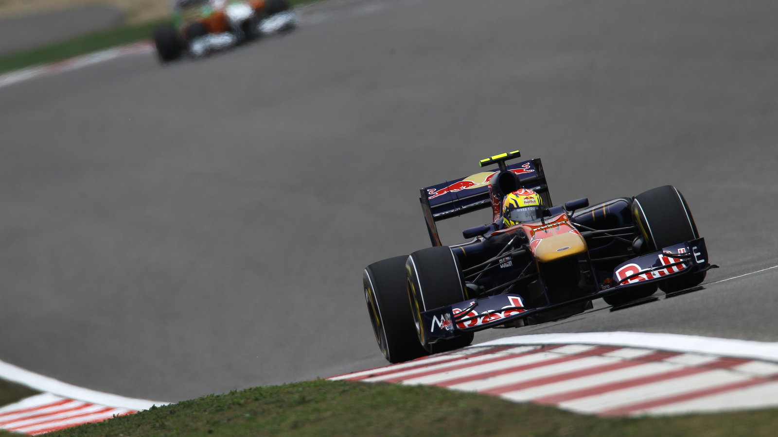 16.04.2011- Qualifying, Jaime Alguersuari (SPA), Scuderia Toro Rosso, STR6