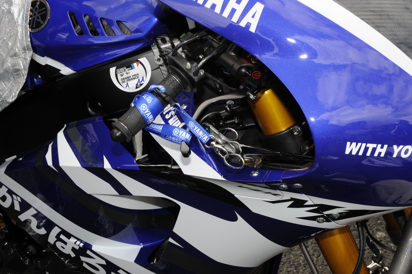 Spies, Fuel clamp, French MotoGP Race 2011