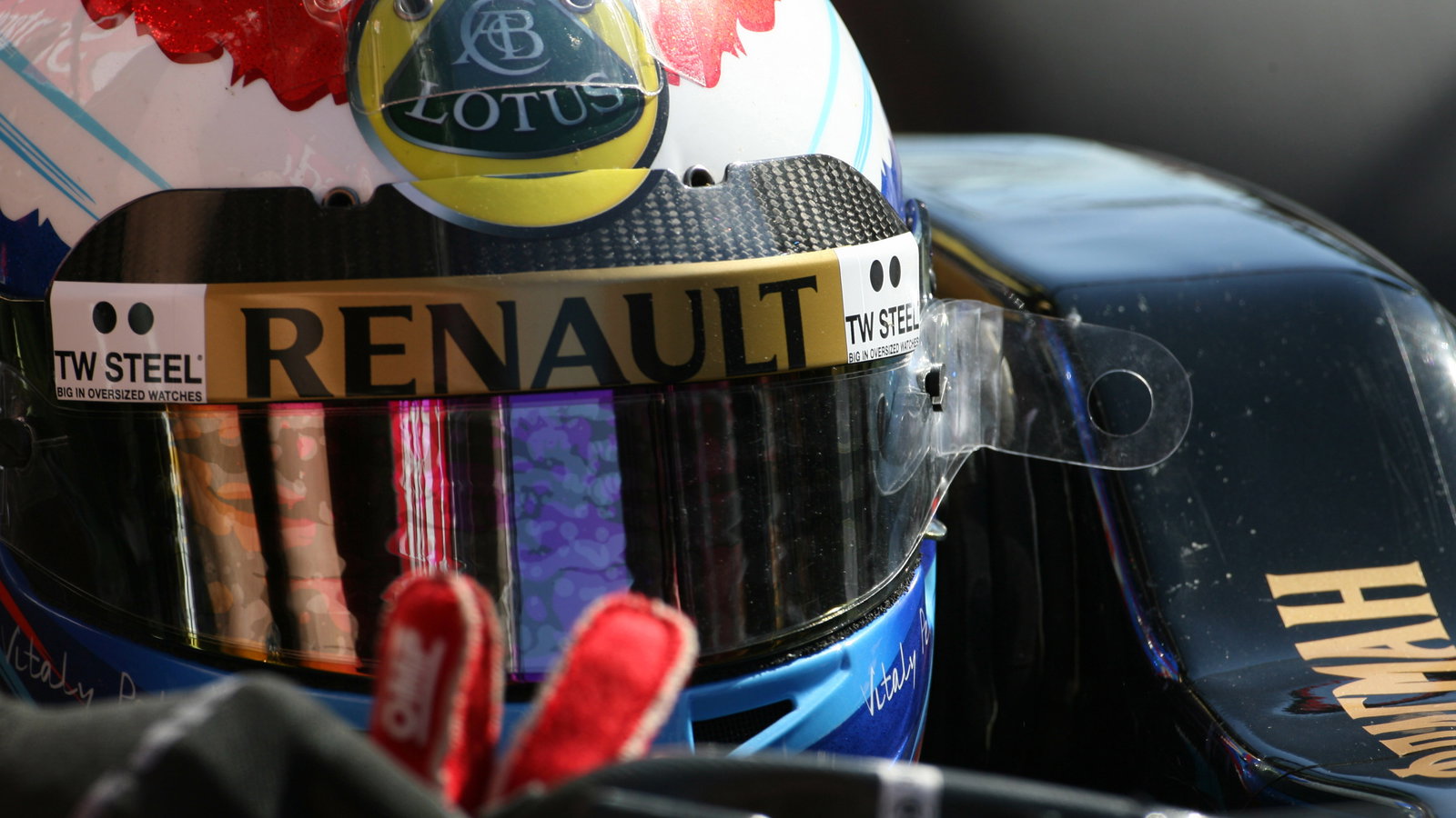 20.05.2011- Friday Practice 1, Vitaly Petrov (RUS), Lotus Renault GP, R31