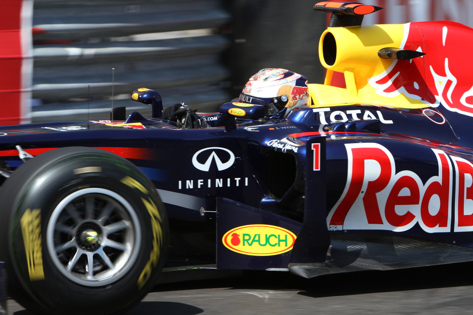 26.05.2011- First Practice Session, Sebastian Vettel (GER), Red Bull Racing, RB7