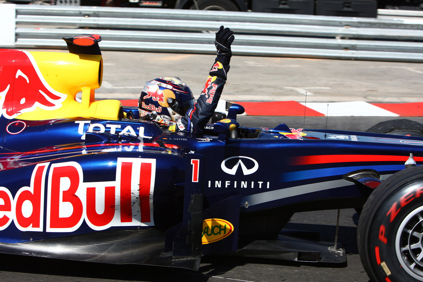 29.05.2011- Race, Sebastian Vettel (GER), Red Bull Racing, RB7 race winner