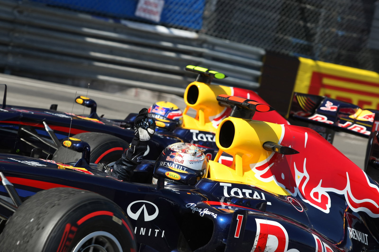 29.05.2011- Race, Sebastian Vettel (GER), Red Bull Racing, RB7 race winner and Mark Webber (AUS), Re