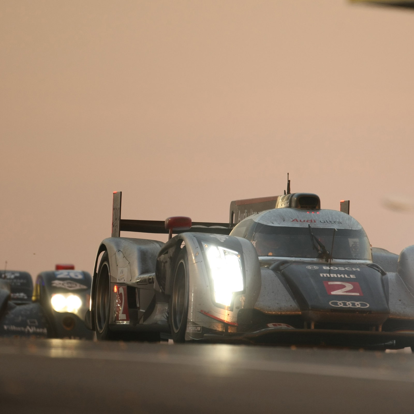 Marcel Fassler/Andre Lotterer/Benoit Treluyer - Audi Sport Team Joest Audi R18 TDI