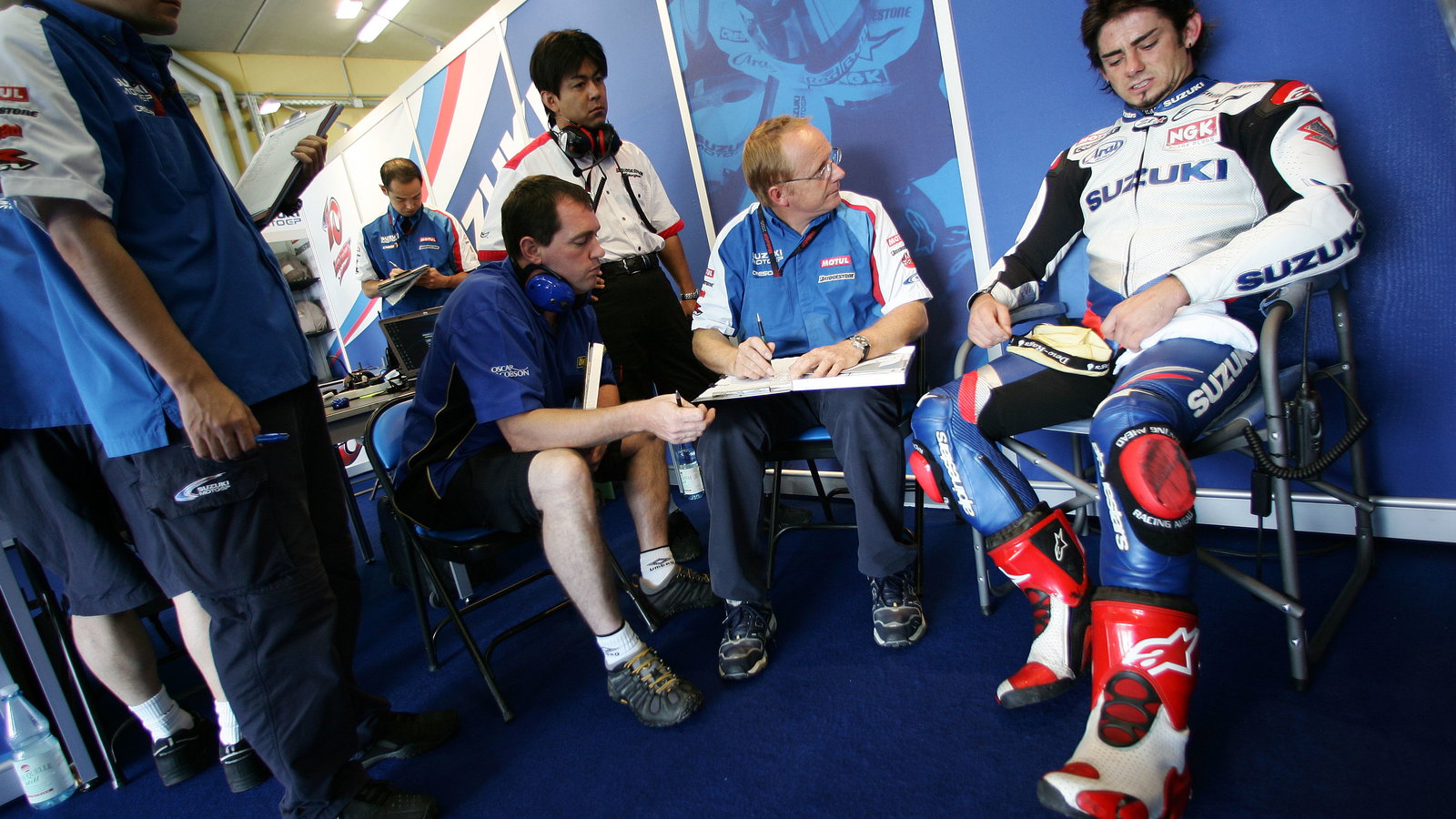 Hopkins` broken foot, German MotoGP, 2005