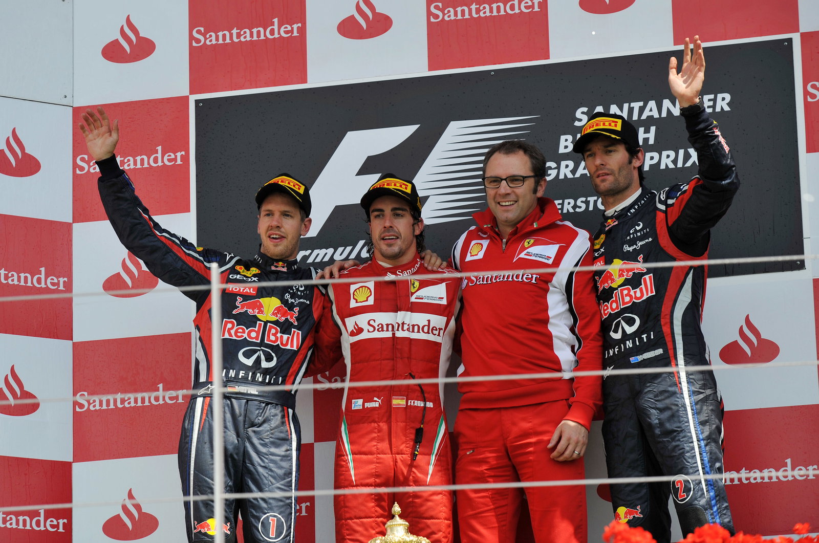 10.07.2011- Race, Fernando Alonso (ESP), Scuderia Ferrari, F-150 Italia race winner, Sebastian Vette