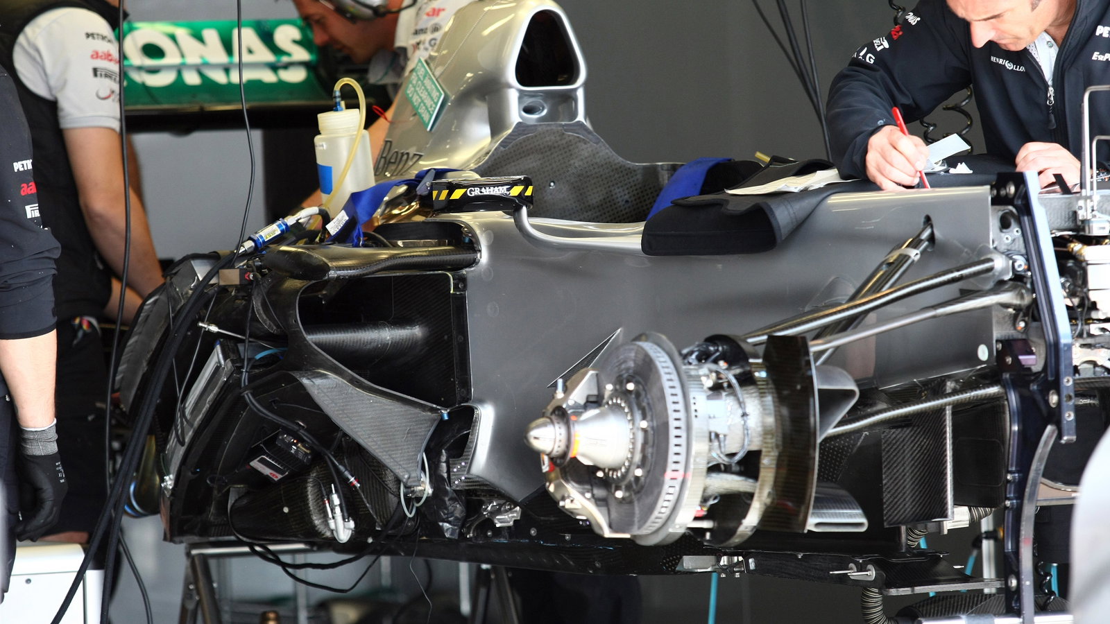 21.07.2011- Mercedes GP Petronas F1 Team, MGP W02