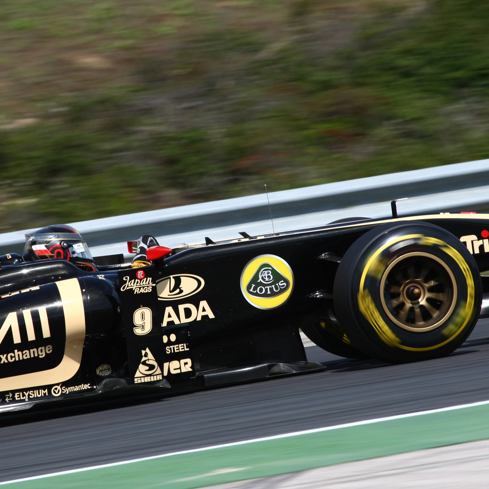30.07.2011 Nick Heidfeld (GER) Lotus Renault GP R31