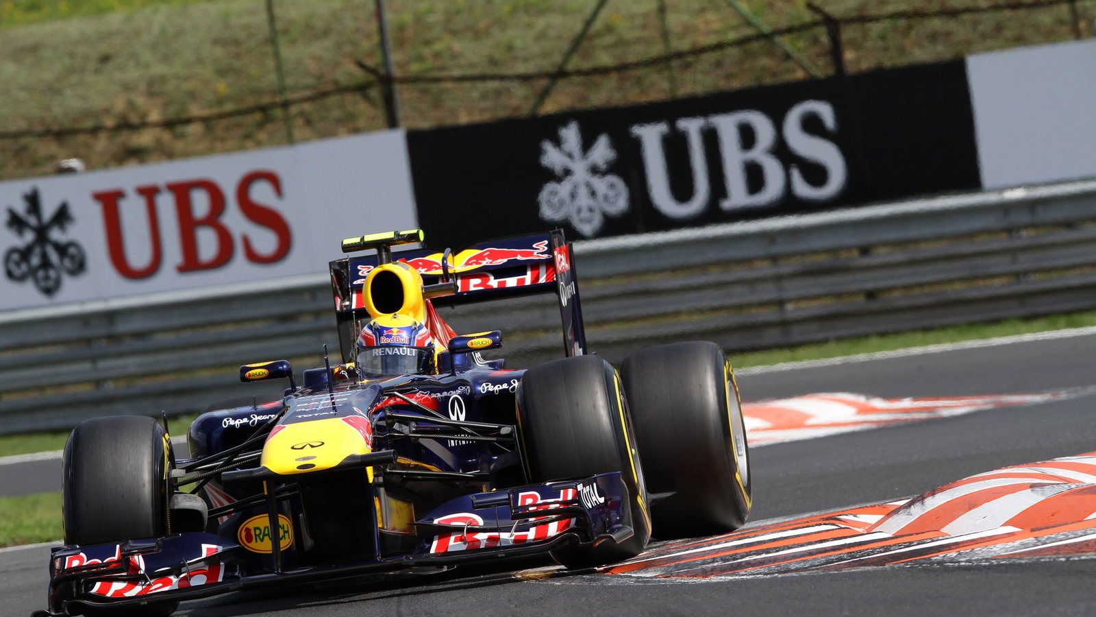 30.07.2011 Mark Webber (AUS), Red Bull Racing, RB7